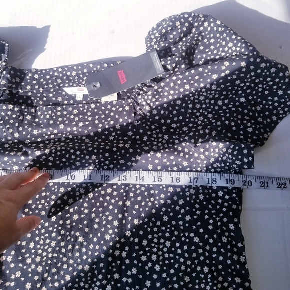 Levi's | Black Floral Midi Flare Dress M - Picture 7 of 15